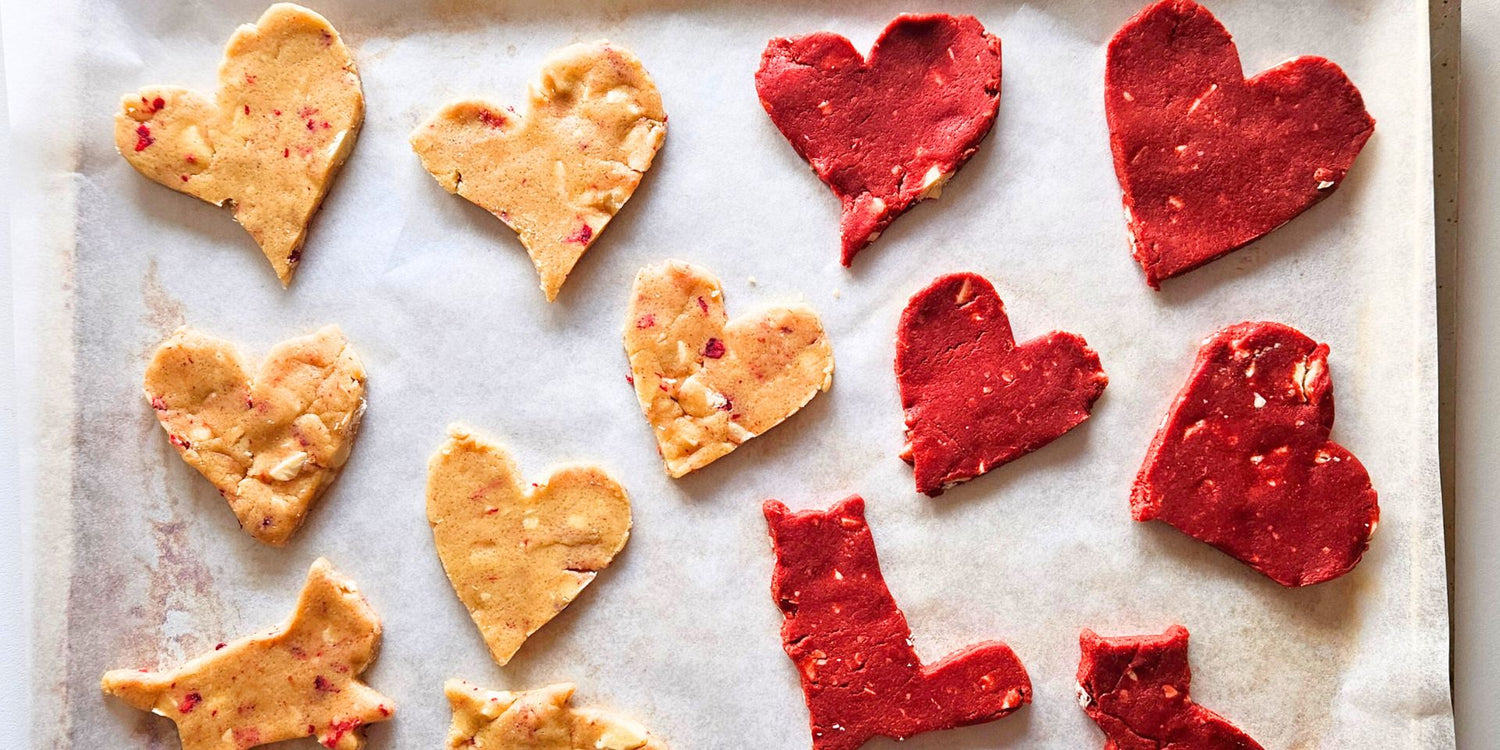 Valentijn tip: Bak de lekkerste en liefste Red Velvet hart koekjes!